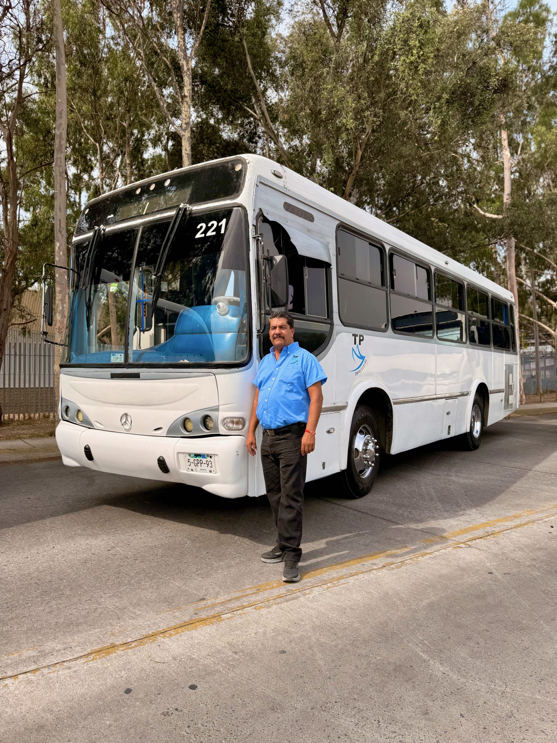 Autobús Corporativo Exterior